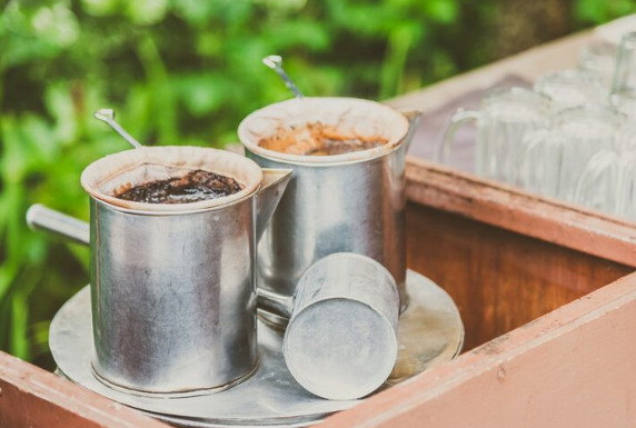 café